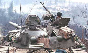 Kampfpanzer T-62 in Tschetschenien, Hlsenauswurfluke geffnet